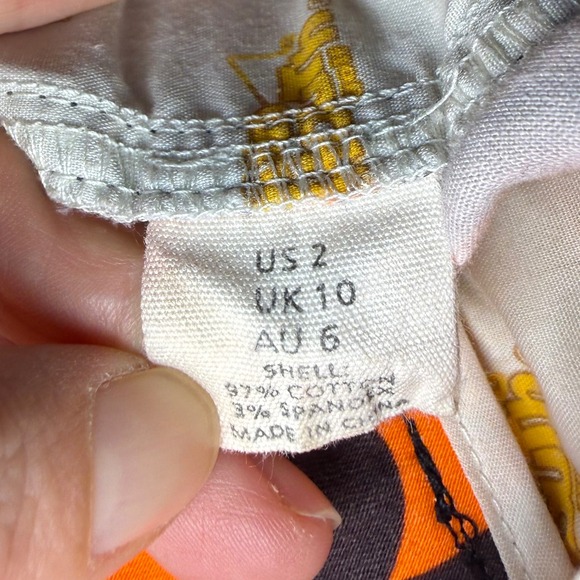 Low Rise Loud Mouth Golf Shorts - Picture 3 of 6